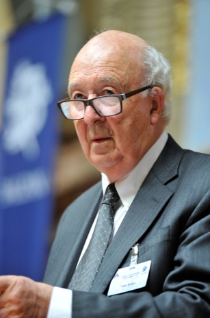 La Iglesia y el dinero (II) (961) La Iglesia y el dinero (II) (961)