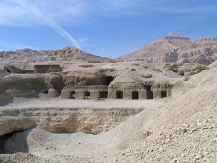 Tumba nº 28 de Asasif (Luxor Occidental). Nuevo yacimiento del I.E.A.E. Archivo I.E.A.E. 'Proyecto TA 28'.