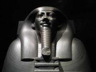 La oniromancia y la astrología en el Antiguo Egipto La oniromancia y la astrología en el Antiguo Egipto