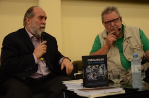 ESTRATEGAR: VIVIR LA ESTRATEGIA ESTRATEGAR: VIVIR LA ESTRATEGIA