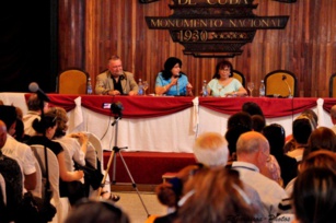 Los comunicadores cubanos dan la bienvenida a la NTE