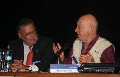 “Edgar Morin y Rafael Alberto Pérez, en la clausura del VI Encuentro Iberoamericano Sobre Estrategias de Comunicación”