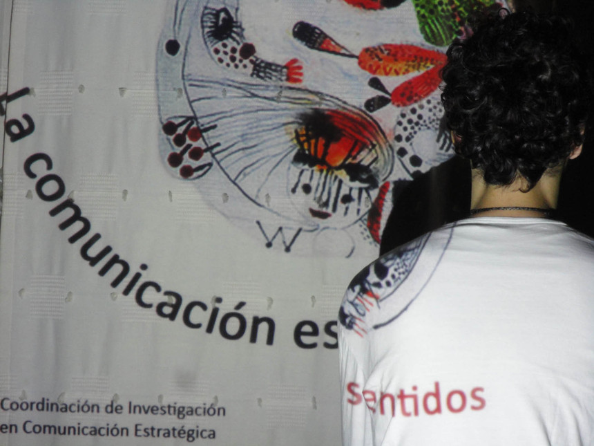 La manga comunicacional, un dispositivo de comunicación estratégica La manga comunicacional, un dispositivo de comunicación estratégica