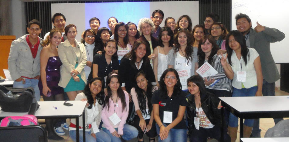 Algunos de los participantes del Taller "Comunicación estratégica e innovación". Algunos de los participantes del Taller "Comunicación estratégica e innovación".