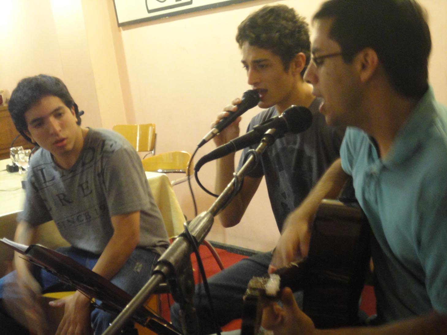 Presentación del libro "Metodologías de la comunicación estratégica" en Rosario. Presentación del libro "Metodologías de la comunicación estratégica" en Rosario.