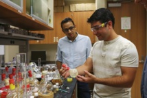 Los investigadores. Imagen: Nick Russett. Fuente: UCF. Los investigadores. Imagen: Nick Russett. Fuente: UCF.