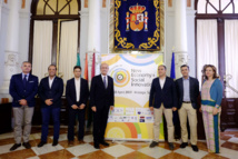 Momento de la presentación del Foro. Foto: NESI Momento de la presentación del Foro. Foto: NESI