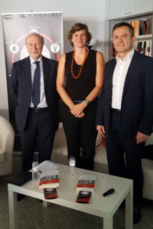 De izda. a dcha., Marín, Mazzucato y Leceta. De izda. a dcha., Marín, Mazzucato y Leceta.