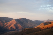 Montañas de Barberton. Foto: Sami Nabhan/FSU Jena Montañas de Barberton. Foto: Sami Nabhan/FSU Jena