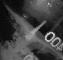 La imagen muestra una gota de leche cayendo en un vaso de agua. Un vídeo fue hecho al mismo tiempo, utilizando la misma cámara, y representa los datos de la misma imagen. Fuente: Dr Gil Bub, University of Oxford