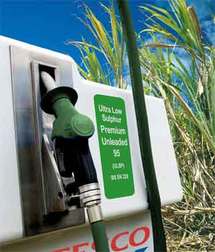 De acuerdo a este estudio, las mezclas de combustible con un mayor nivel de etanol no solamente reducen el impacto ambiental de los coches, sino que además no comprometen su rendimiento mecánico. Imagen: energias-renovables.com.