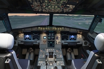 Cabina de un simulador del A320. Fuente: Indra