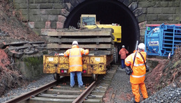 Durante este año se han llevado a cabo intensos trabajos de remodelación en el túnel que conforma la línea férrea que une Bridgnorth y Kidderminster. Imagen: therailengineer.com