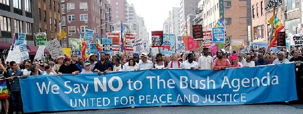 Los líderes religiosos encabezan de nuevo las manifestaciones pacifistas en USA