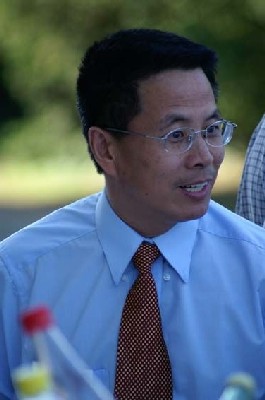 Zhihe Wang
