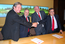 La UPM y Banco Santander firmaron en 2011 un acuerdo para desarrollar un ecosistema de middleware abierto en el CEI Montegancedo. Foto: UPM.