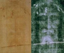 Fotografía de la Sábana Santa en dos versiones: A la izquierda, en positivo; y a la derecha, en negativo. Foto: Wikipedia.