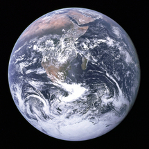 La Tierra vista desde el Apolo 17. Fuente: Wikimedia Commons.