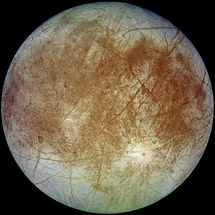 Luna Europa, satélite natural de Júpiter. Fuente: Wikimedia Commons.