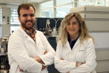 Ander Estella y María Blanco. Foto: Manuel Castells. Universidad de Navarra.