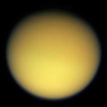 Titán. Fuente: Wikimedia Commons.