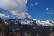Erupción del Etna en abril de 2011. Autor: Gnuckx (Flickr)