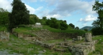 Teatro romano de Tusculum, ciudad en la que arqueólogos del CSIC han sacado a la luz los restos del palacio de los condes de Tusculum. Fuente: Wikimedia Commons.