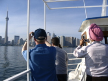 Turistas en Toronto. Foto: 416style
