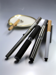 Los cigarrillos electrónicos se presentan en muy diversas formas. Fuente: Instituto Fraunhofer. Los cigarrillos electrónicos se presentan en muy diversas formas. Fuente: Instituto Fraunhofer.