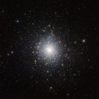 El cúmulo globular 47 Tucanae, visto desde Vista. Fuente: ESO.