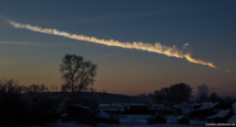 Estela del asteroide sobre Chelyabinsk, Rusia, el 15 de febrero de 2013. Fuente: ESA.