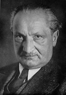 El filósofo alemán Martin Heidegger. Fuente: Wikimedia Commons.