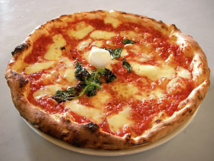 Hacer pizzas más saludables pero igual de sabrosas, intentan los científicos del proyecto de la UE PLEASURE. Imagen: ElfQrin (Valerio Capello). Fuente: Wikipedia.