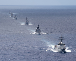 Maniobras de la Armada norteamericana en el Pacífico, en 2012. Official U.S. Navy Imagery.