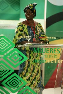 Wangari Maathai. Foto Mujeres por un mundo mejor.