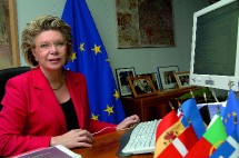 Viviane Reding, Comisaria Europea de Telecomunicaciones