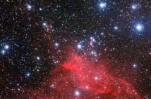 El cúmulo estelar NGC 3572 y su impresionante entorno. Fuente: ESO.