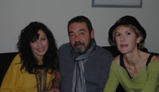 De izquierda a derecha:  Cecilia Quílez, Paco Moral y Mara Troublant, fundadores de Tigres de Papel.