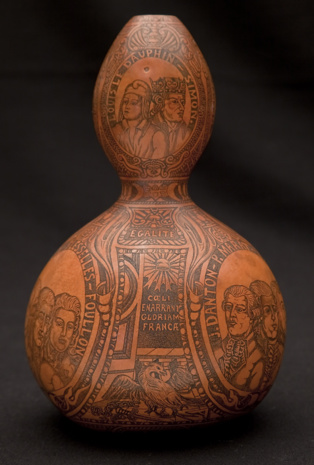 La calabaza decorada de la época de la Revolución Francesa. Imagen: Davide Pettener. La calabaza decorada de la época de la Revolución Francesa. Imagen: Davide Pettener.