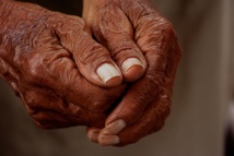 Los científicos buscan el secreto de la longevidad en humanos. Imagen: Ángel Morales Rizo/Angeloux. Fuente: Flickr.