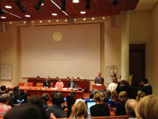El Premio Nobel de Medicina 2014 fue anunciado por el investigador sueco Göran K Hansson. Fuente: Instituto Karolinska.