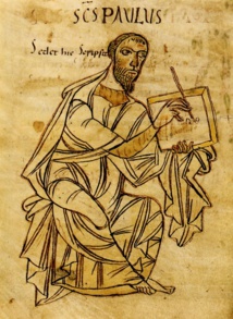 San Pablo escribiendo. La inscripción "sedet hic scripsit" ("se sienta aquí y escribe"). Fuente: Wikipedia.