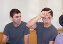 Larry Page y Sergey Brin, fundadores de Google, en septiembre de 2003. Foto: Ehud Kenan.