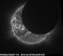 Eclipse solar parcial visto desde el espacio por el satélite Proba-2 de la Agencia Espacial Europea. Fuente: ESA. Eclipse solar parcial visto desde el espacio por el satélite Proba-2 de la Agencia Espacial Europea. Fuente: ESA.