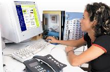 El 75% de los hogares españoles se conecta a través de banda ancha El 75% de los hogares españoles se conecta a través de banda ancha