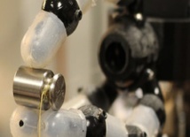 La nueva mano robótica adquiere una mayor sensibilidad al tacto. Fuente: CMU La nueva mano robótica adquiere una mayor sensibilidad al tacto. Fuente: CMU