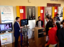 Visita del presidente del Gobierno, Mariano Rajoy, al puesto de PLD Space. Fuente: UMH. Visita del presidente del Gobierno, Mariano Rajoy, al puesto de PLD Space. Fuente: UMH.