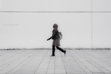 Si quieres caminar recto, mantente tranquilo. Fuente: Universidad de Kent. Si quieres caminar recto, mantente tranquilo. Fuente: Universidad de Kent.