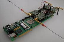 Imagen del prototipo con las cuatro antenas. Imagen del prototipo con las cuatro antenas.