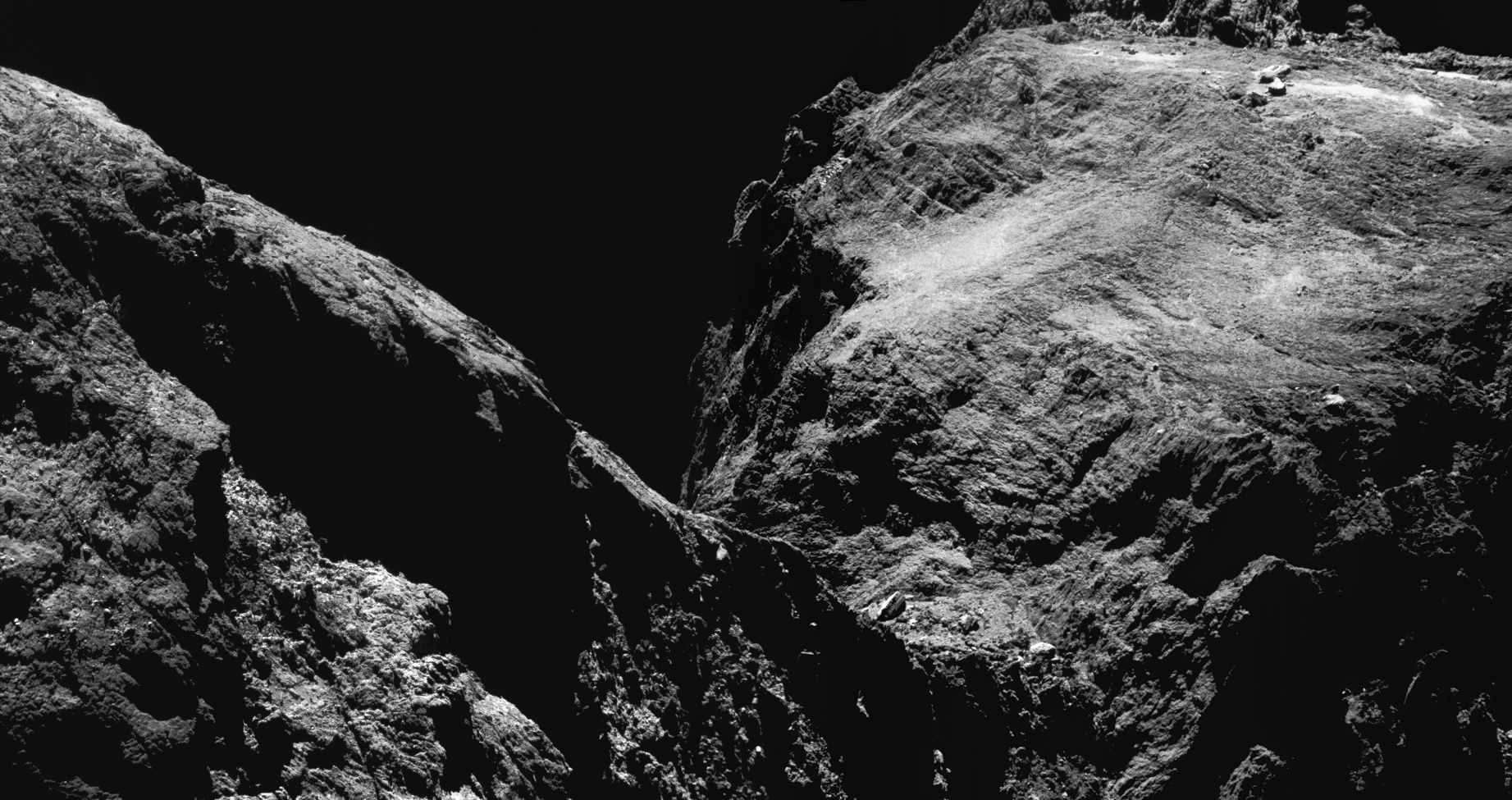 El cometa  67P/Churyumov-Gerasimenko. Foto: ESA/Rosetta/NavCam, CC BY-SA 3.0 IGO